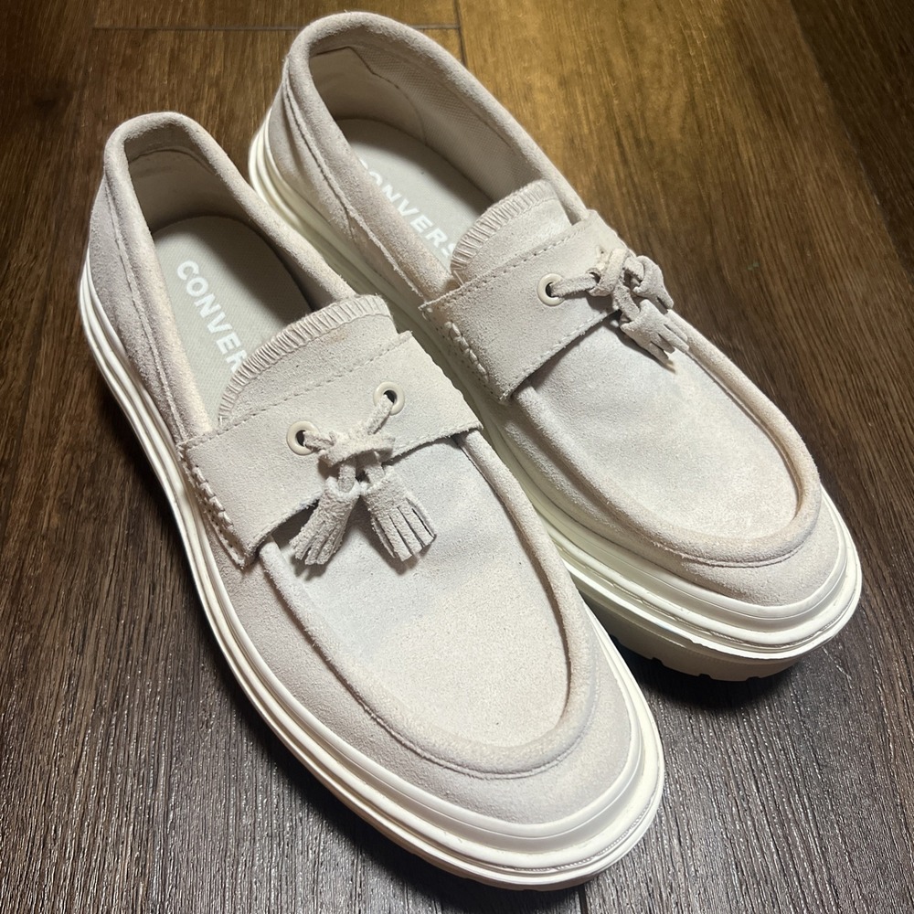 Converse All Star Suede Platform Tassel Loafer Slip-On Beige/White 8.5
